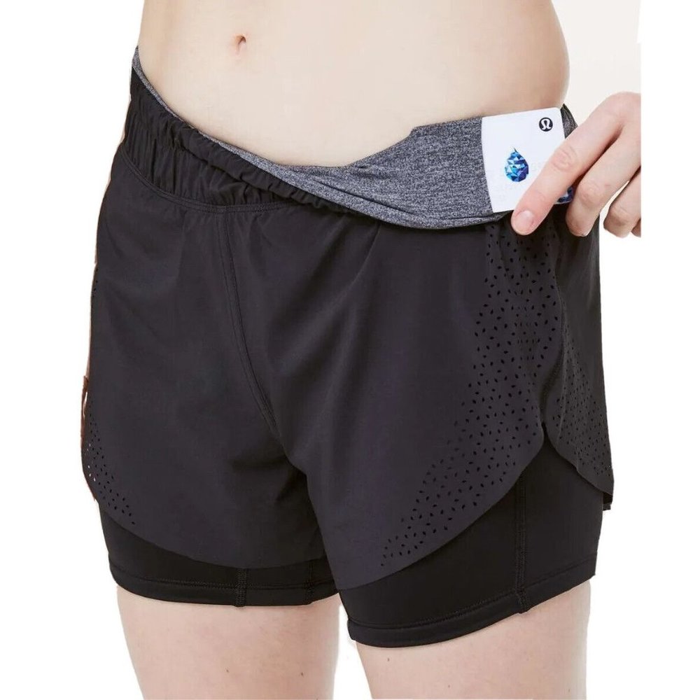 Lululemon black/grey athletic laser speed train short woman’s Size 4